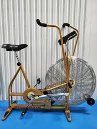 Schwinn Classic Airdyne, upright cardio bike in perfect ...
