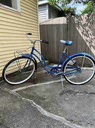 Vintage Schwinn Cruiser for Sale in Chicago, IL - OfferUp