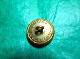1) 7/8" SCOVILL MFG CO WATERBURY "P" POLICE UNIFORM GOLD ...