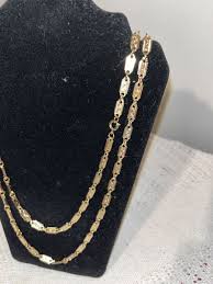 3 Pc Jewelry Lot-gold Tone Necklace Various Sizes 16” 18” 24 ...