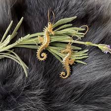 Pendientes vintage de caballito de mar en tono dorado - Etsy España