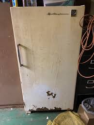 What year is my Westinghouse fridge? : r/VintageAppliances