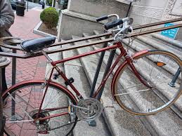 1974 SCHWINN SUBURBAN 10-SPEED MENS ROAD ...