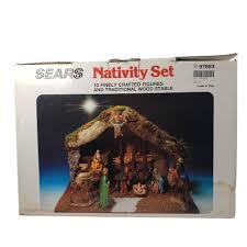 Vintage Tabletop Nativity Manger and 10 Figures Made in ...