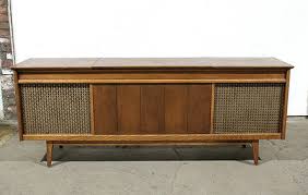 Mcm Record Player And Radio
