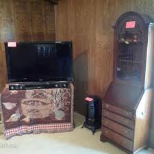 Hunsley Hills Estate Sale | EstateSales.org