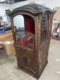I restore antiques and art. Early 18th century French Sedan with original glass. : r/Antiques