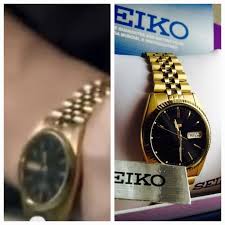 Jules' "Reptilia" Watch : r/TheStrokes