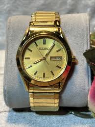 Vintage Seiko Gold Tone Day / Date Watch 7N43-9079 For Parts ...