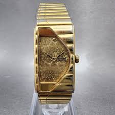 Seiko Half Moon Watch Women 17mm Champagne Dial Gold Tone ...