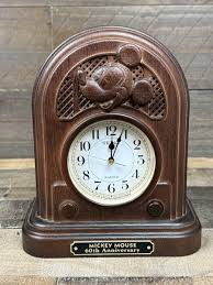 VTG 1987 Seiko Quartz Mickey Mouse 60th Anniversary Table ...