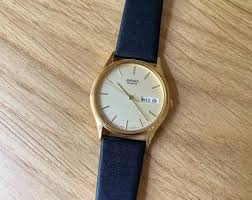 Goldene Armbanduhr Von Seiko Für Frauen | Sehr Guter Zustand ...