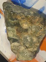 Serpentinite Crystal Rock New | Mercari