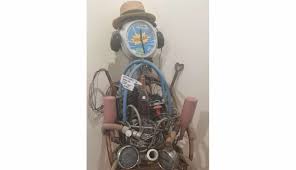 Sainte-Cécile-les-Vignes. Le Kitch Art mis à l'honneur, par ...