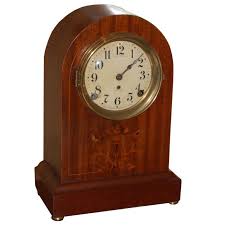 Seth Thomas Mahogany Mantle Clock For Sale at 1stDibs | seth thomas beehive clock, seth thomas mantle clock, seth thomas beehive mantel clock