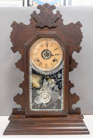 Lot - Pressed Oak Mantle Clock