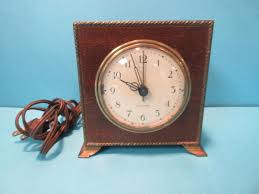 Vintage/Antique Seth Thomas Electric Wood Clock Footed Brass Trim Model 3716 | eBay