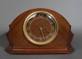 Lot - Seth Thomas Mahogany Electric Mantle Clock, H: 8 3/4 in. (22.2 cm.)