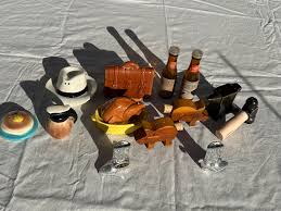 Seven Different Salt and Pepper Shakers From the 60's. - Etsy