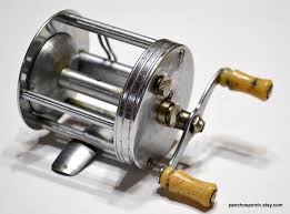 Vintage PFLUEGER TRUMP No 1943 Fishing Reel: Collectible ...