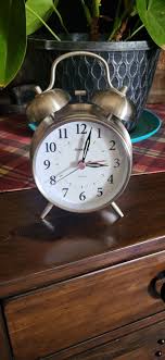 Sharp SPC800 Quartz Analog Twin Bell Alarm Clock Ringing - WORKS! | eBay