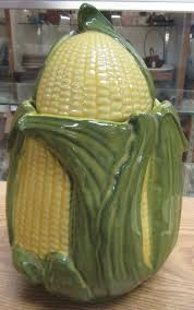 Sold at Auction: Vintage Shawnee Corn King Cookie Jar #66, 10 1/2", EC