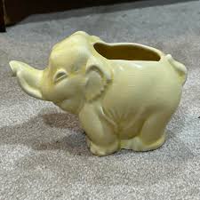 Vintage Yellow Shawnee Elephant Planter. Unmarked.... | Depop