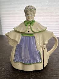 Granny Ann Teapot - Etsy