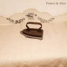 Antique Iron in Cast Iron With Its Aluminum Support. FM ...