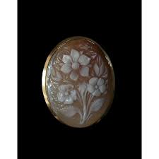 Naples Floral Shell Cameo Pendant / Pin - 18K Gold Frame - Italy - . For Sale at Ruby Lane