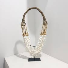 Solana Shell Necklace on Stand | Cockle Shell