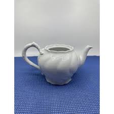 Antique Reflections Porcelain Teapot Ivory Bird Cardinal Lid ...