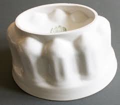Grimwades Stoke on Trent White Ceramic Jelly Mould ...