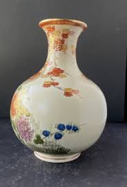 Vintage Satsuma Japan Japanese Hand Painted Floral Gold 8" Vase Rare Design | eBay