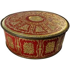 1940-50's Guildcraft New York; Collectible Tin. For Sale at ...