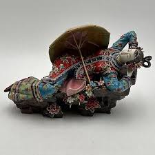 VTG 10.5" Wide & 8” Tall Chinese Porcelain ShiWan Belle Lady Figurine | eBay