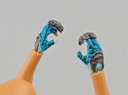 Vitruvian Armory - Boss Fight Studio Vitruvian HACKS - Gallevarbe Eyes of the Queen Horizontal Claws (Court of the Dead)