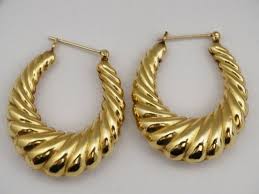 14k Gold 5.3g Hoop Earrings. - Etsy