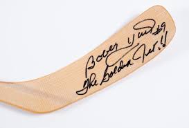 Lot - BOBBY HULL AUTOGRAPHED LIMITED EDITION NORTHLAND ...