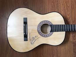 UNCLE KRACKER SIGNED ACOUSTIC GUITAR COUNTRY DRIFT AWAY JSA ...