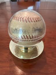 My dad's 1963 Orioles signed baseball : r/orioles