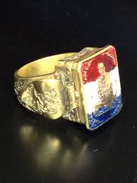 Rare Lp Derm Magic Ring, Kotchasi Inside, Nong-pho Temple ...