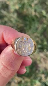 Men's Antique 14K Hand Engraved Signet Ring Set With Diamond ...