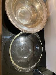 Round Silverplate Serving Bowl Handled Lid Pyrex Glass Bowl ...