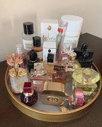 My perfume collection 💫 What is your favourite perfume?