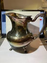 Vintage Oneida Water Pitcher Silver Plated Footed & w/Ice ...