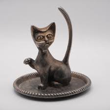 Vintage Sitting Cat Ring Holder Jewelry Organizer A00/1965 - Etsy Canada