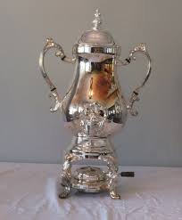 Vintage Elegance in Silver Silverplated 25 Cup Coffee Urn ...