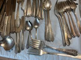 Lot of 52 ~ Vintage ONEIDA ~COMMUNITY PLATE Sweet Briar ...