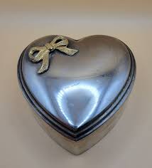 Vintage Silver Plated Heart Shaped Jewelry Box w/Gold Tone ...